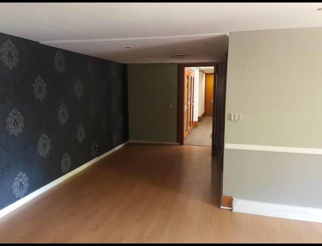 BUSINESS PROPERTY TO RENT IN FAERIE GLEN